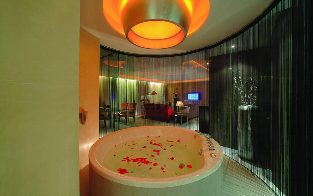 Logosun Hotel ووهان المظهر الخارجي الصورة